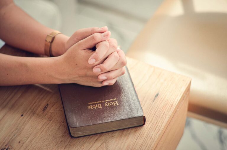 sitting-with-biblical-prayer-fold-your-hands